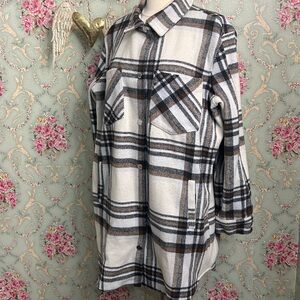 VG Hollister California plaid shacket jacket coat pockets size Large / multi